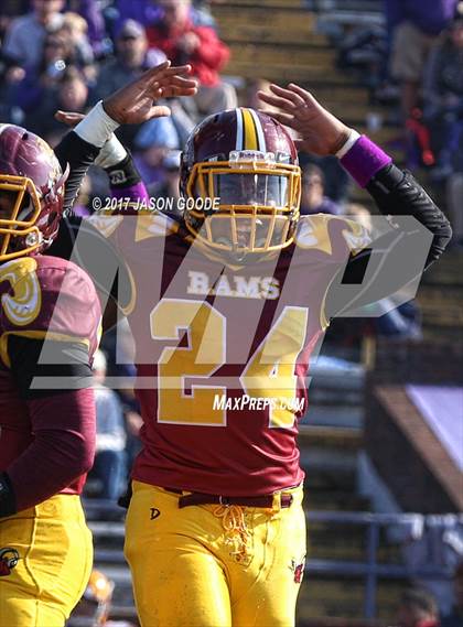 Thumbnail 3 in Union City vs. Tyner Academy (TSSAA Division I Class 2A Final)  photogallery.