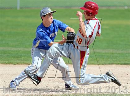 Thumbnail 2 in Rio Vista vs. Waterford photogallery.