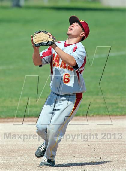 Thumbnail 3 in Rio Vista vs. Waterford photogallery.