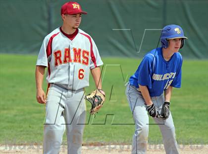Thumbnail 2 in Rio Vista vs. Waterford photogallery.
