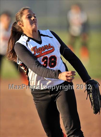Thumbnail 3 in Chaffey @ Diamond Ranch photogallery.