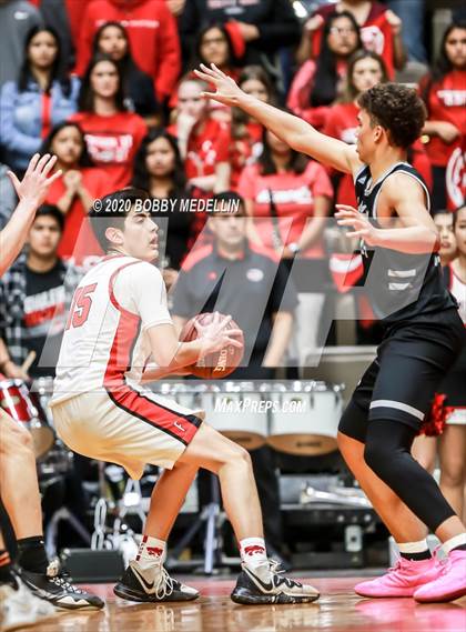 Thumbnail 3 in Fresno Christian vs. Fowler (CIF Central Section Championship) photogallery.