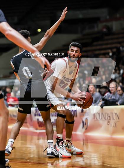 Thumbnail 3 in Fresno Christian vs. Fowler (CIF Central Section Championship) photogallery.