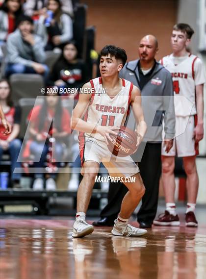 Thumbnail 3 in Fresno Christian vs. Fowler (CIF Central Section Championship) photogallery.