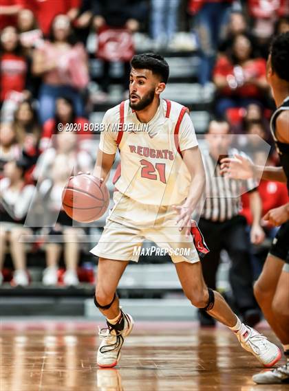 Thumbnail 1 in Fresno Christian vs. Fowler (CIF Central Section Championship) photogallery.