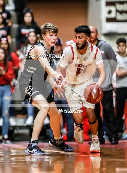 Thumbnail 1 in Fresno Christian vs. Fowler (CIF Central Section Championship) photogallery.