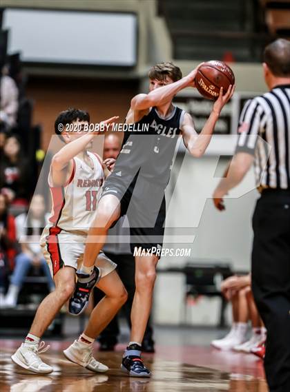 Thumbnail 3 in Fresno Christian vs. Fowler (CIF Central Section Championship) photogallery.