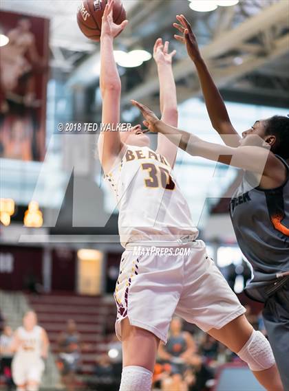 Thumbnail 1 in Silver Creek vs. Menlo-Atherton (CIF CCS D1 Final) photogallery.