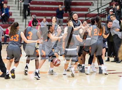Thumbnail 1 in Silver Creek vs. Menlo-Atherton (CIF CCS D1 Final) photogallery.