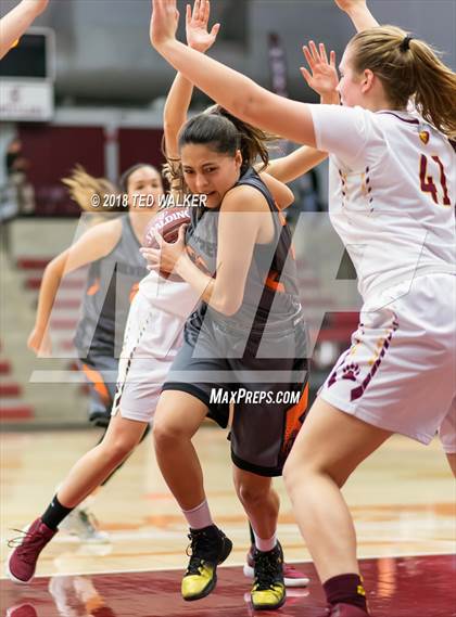 Thumbnail 1 in Silver Creek vs. Menlo-Atherton (CIF CCS D1 Final) photogallery.