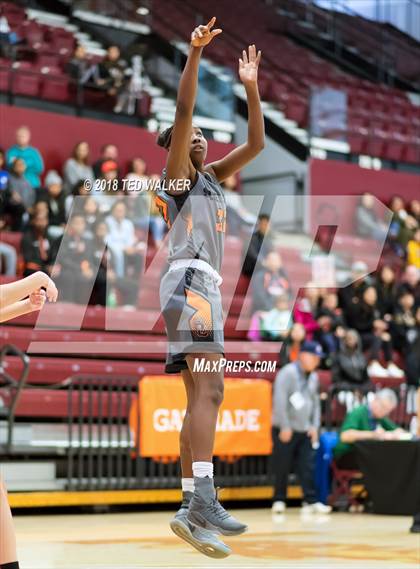 Thumbnail 1 in Silver Creek vs. Menlo-Atherton (CIF CCS D1 Final) photogallery.