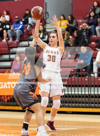 Thumbnail 3 in Silver Creek vs. Menlo-Atherton (CIF CCS D1 Final) photogallery.