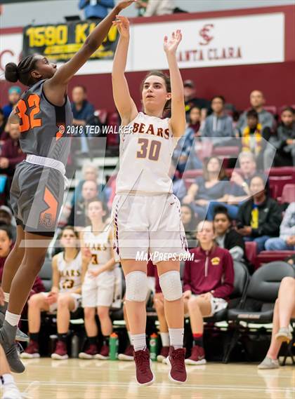 Thumbnail 3 in Silver Creek vs. Menlo-Atherton (CIF CCS D1 Final) photogallery.