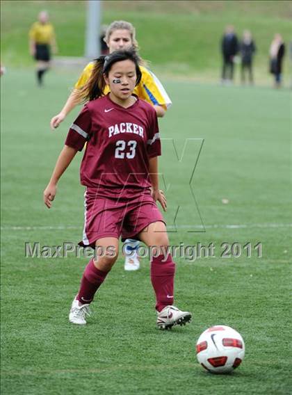 Thumbnail 3 in Packer Collegiate Institute vs St. Ann's photogallery.