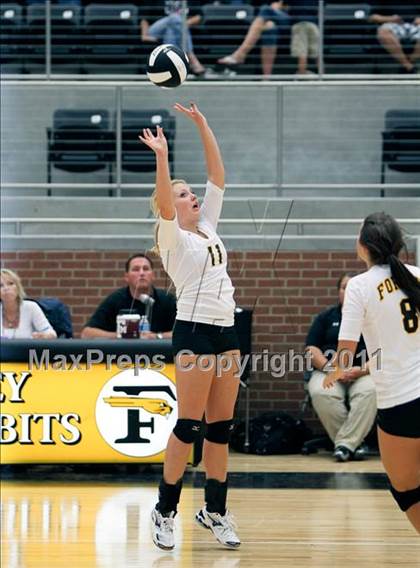 Thumbnail 3 in Ennis @ Forney photogallery.