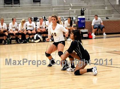 Thumbnail 3 in Ennis @ Forney photogallery.