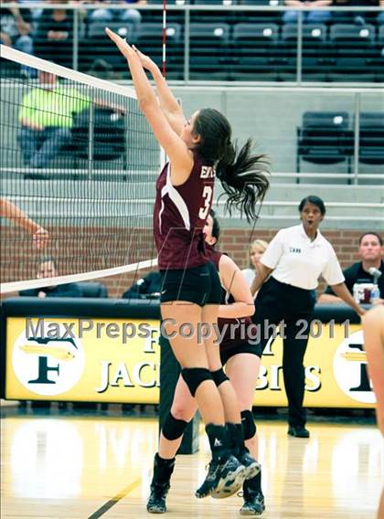 Thumbnail 3 in Ennis @ Forney photogallery.
