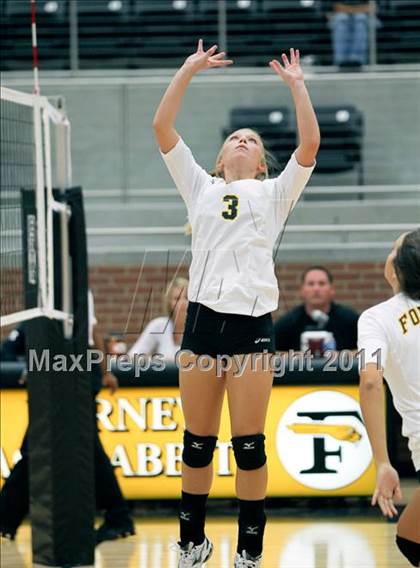 Thumbnail 2 in Ennis @ Forney photogallery.