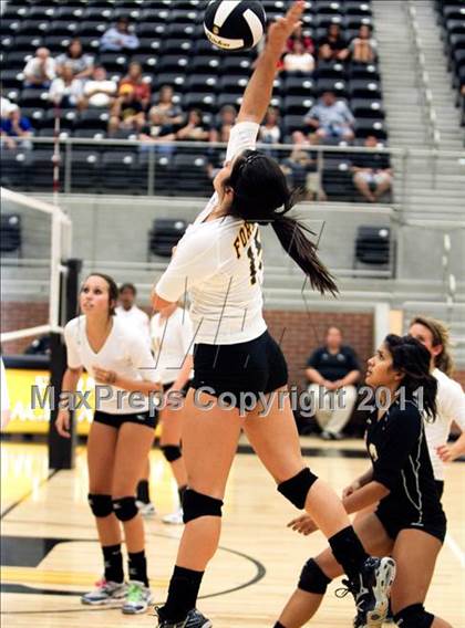 Thumbnail 3 in Ennis @ Forney photogallery.