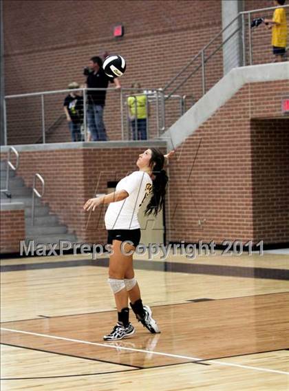 Thumbnail 3 in Ennis @ Forney photogallery.