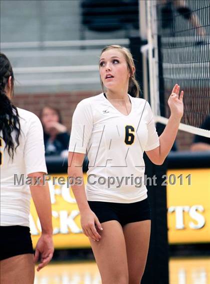 Thumbnail 3 in Ennis @ Forney photogallery.
