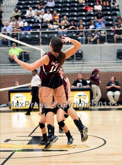 Thumbnail 3 in Ennis @ Forney photogallery.