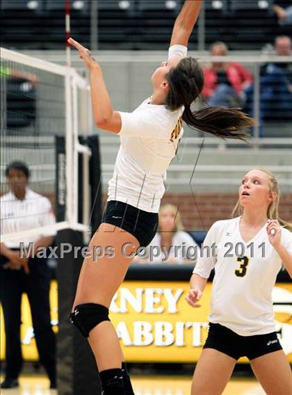 Thumbnail 1 in Ennis @ Forney photogallery.