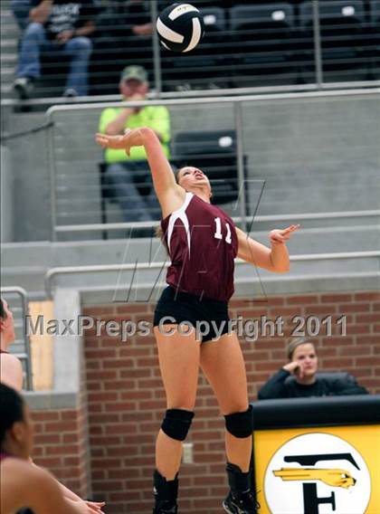 Thumbnail 3 in Ennis @ Forney photogallery.