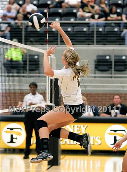 Thumbnail 1 in Ennis @ Forney photogallery.