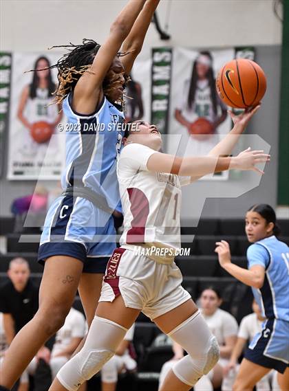 Thumbnail 2 in Centennial vs. Mission Hills (St. Mary's Stockton MLK Showcase) photogallery.