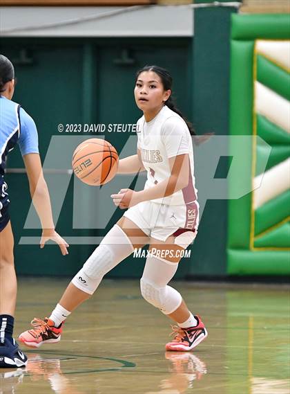 Thumbnail 2 in Centennial vs. Mission Hills (St. Mary's Stockton MLK Showcase) photogallery.