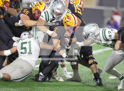Thumbnail 1 in De La Salle vs. Mission Viejo (CIF Division 1-AA State Final) photogallery.