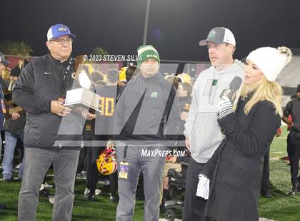 Thumbnail 1 in De La Salle vs. Mission Viejo (CIF Division 1-AA State Final) photogallery.