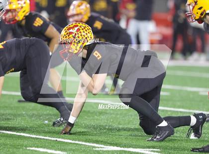 Thumbnail 3 in De La Salle vs. Mission Viejo (CIF Division 1-AA State Final) photogallery.