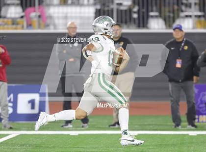 Thumbnail 1 in De La Salle vs. Mission Viejo (CIF Division 1-AA State Final) photogallery.