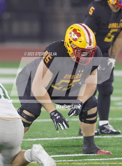 Thumbnail 1 in De La Salle vs. Mission Viejo (CIF Division 1-AA State Final) photogallery.
