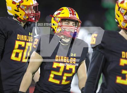 Thumbnail 1 in De La Salle vs. Mission Viejo (CIF Division 1-AA State Final) photogallery.