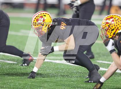 Thumbnail 3 in De La Salle vs. Mission Viejo (CIF Division 1-AA State Final) photogallery.