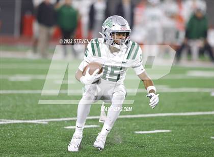 Thumbnail 3 in De La Salle vs. Mission Viejo (CIF Division 1-AA State Final) photogallery.