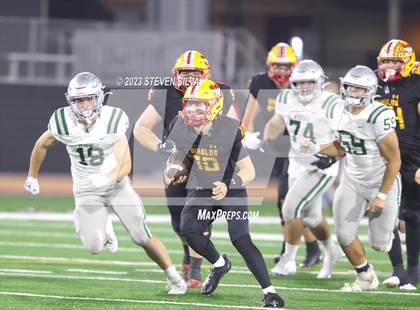 Thumbnail 1 in De La Salle vs. Mission Viejo (CIF Division 1-AA State Final) photogallery.