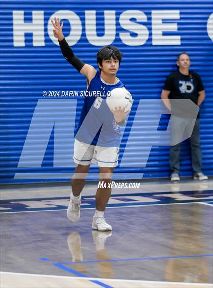 Thumbnail 3 in Desert Vista vs Chandler (AIA 6A Round 1 Playoff) photogallery.