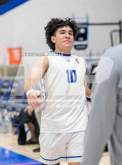 Thumbnail 3 in Desert Vista vs Chandler (AIA 6A Round 1 Playoff) photogallery.