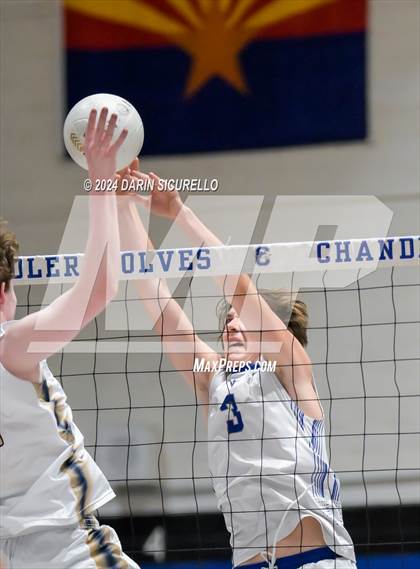 Thumbnail 2 in Desert Vista vs Chandler (AIA 6A Round 1 Playoff) photogallery.