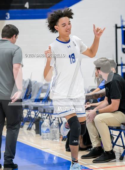Thumbnail 2 in Desert Vista vs Chandler (AIA 6A Round 1 Playoff) photogallery.