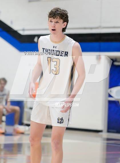Thumbnail 2 in Desert Vista vs Chandler (AIA 6A Round 1 Playoff) photogallery.