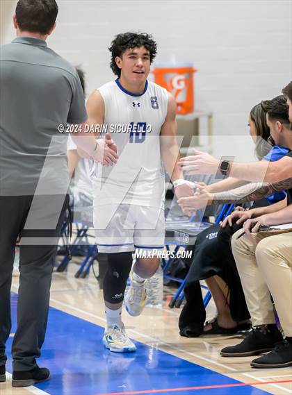 Thumbnail 2 in Desert Vista vs Chandler (AIA 6A Round 1 Playoff) photogallery.