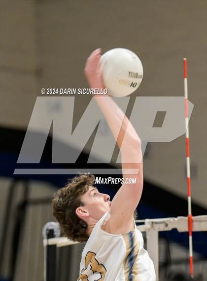 Thumbnail 1 in Desert Vista vs Chandler (AIA 6A Round 1 Playoff) photogallery.