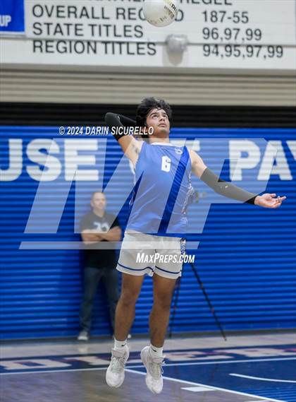 Thumbnail 2 in Desert Vista vs Chandler (AIA 6A Round 1 Playoff) photogallery.