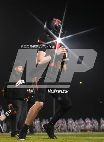 Thumbnail 3 in Los Alamitos @ San Clemente (CIF SS Division 2 Final) photogallery.