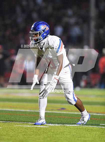 Thumbnail 3 in Los Alamitos @ San Clemente (CIF SS Division 2 Final) photogallery.